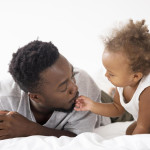 Congé paternité et intérim : Quelles sont les conditions à remplir ?